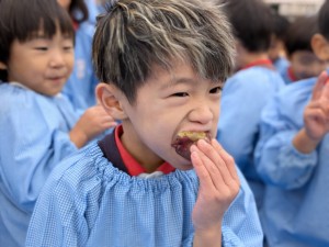 焼きいもパーティー４．５歳児
