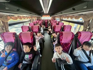 雪遊び　しろぐみ（5歳児）