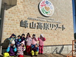 雪遊び　しろぐみ（5歳児）